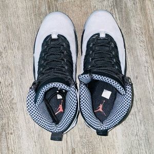 Jordan 10 Retro “Cool Grey”